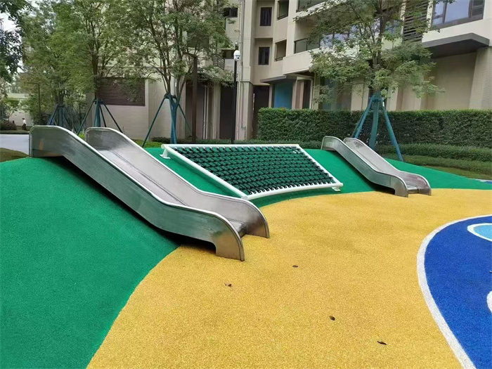 塑胶场地 